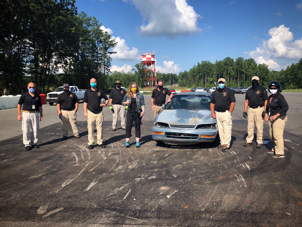 EenaRuffini's tweet photo. Thanks to the men and women of @StateDeptDSS for having us down to their training center. They let me crash cars, blow things up &amp; evacuate a mock embassy.

*Learn why diplomats are getting more security training before they go overseas...coming soon to @CBSThisMorning Saturday! https://t.co/madiuliz67
