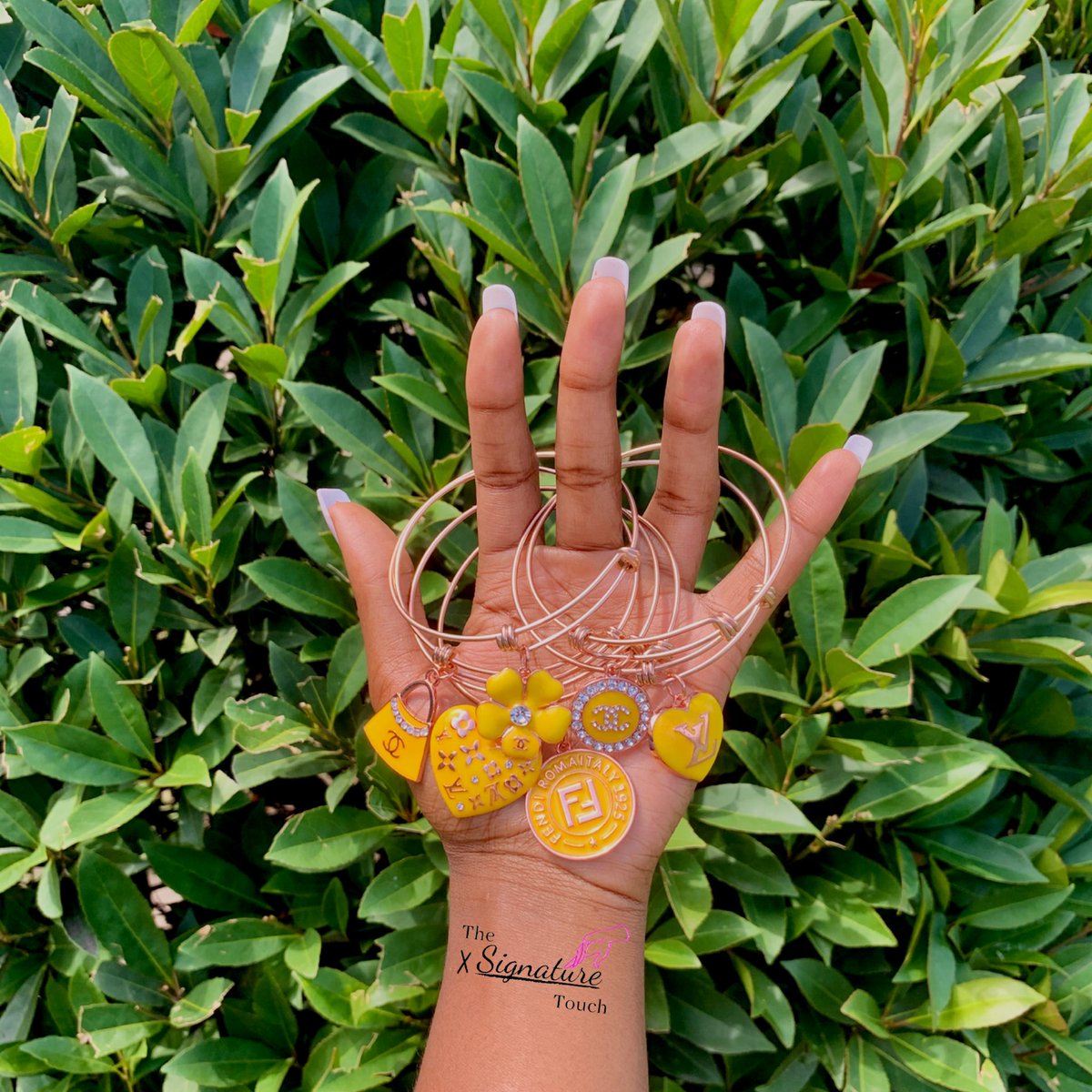 shopTSTB's tweet photo. We’re not saying you need Bougie Bangles, but we know you want some. Start your collection TODAY! Shop The Signature Touch https://t.co/1KrTgmHu6b