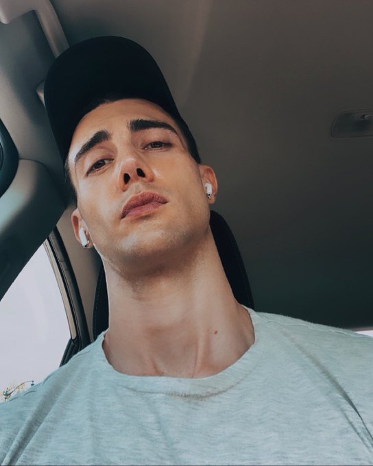 Watch t r a v i s | b r y a n t's leaked NSFW photo on TwXstars