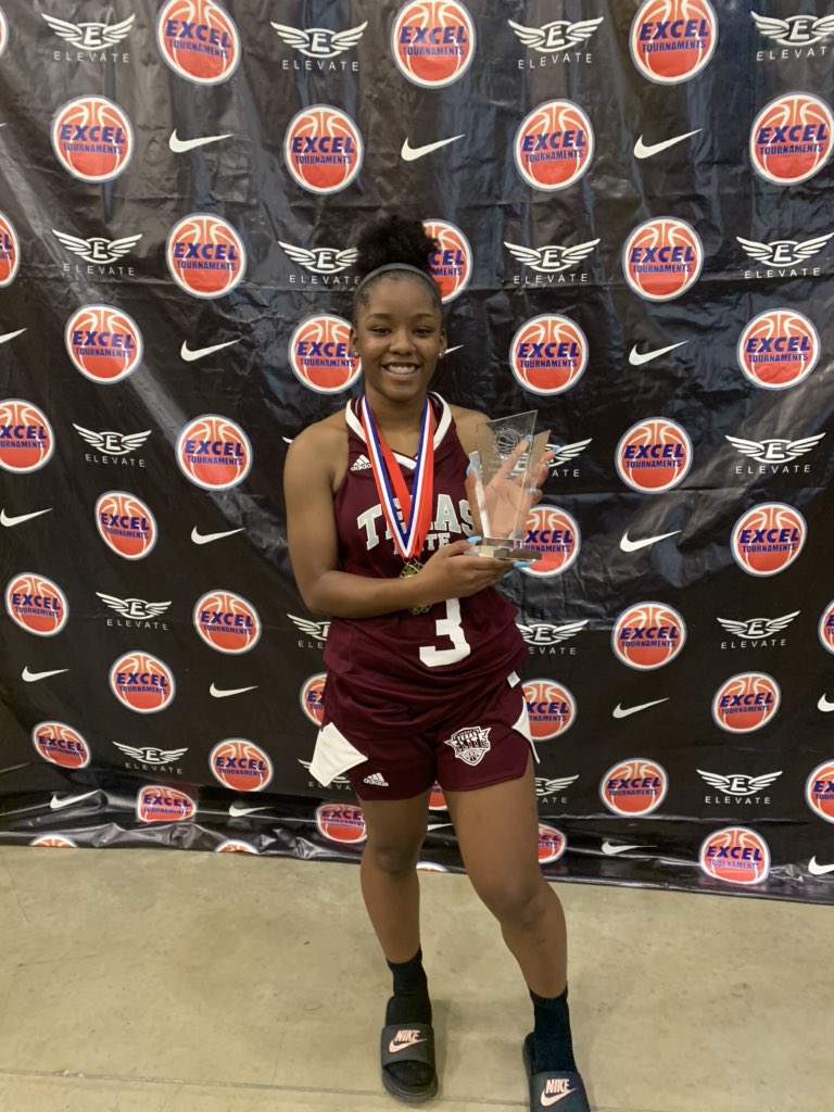 WaveMakerz432's tweet photo. Texas Elite Lady Force beats Austin Cyfair Elite in a great championship game. Great job ladies. Nesha Stephens earned MVP. #WAVEMAKERZ @westtexasbball @Brucemccowan27 @DreMaxwell6 https://t.co/bPWgdXzNb3