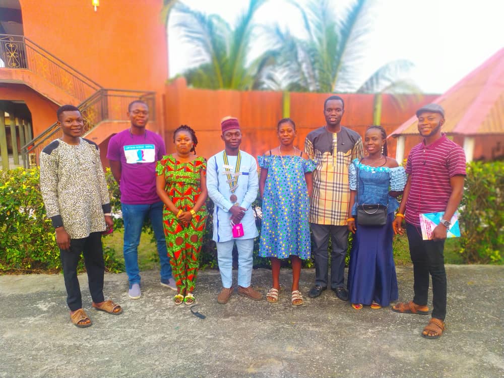 rotaractajara's tweet photo. ILEYA MEAT FELLOWSHIP

It was great having you all in attendance Past Presidents, fellow rotaractors and guest Rotaractor From district 9125.  

Broadcast By 
Rotr. OMITOGUN Rasaq
P.R.O

For:
AWESU Halilu
Opportunities president
RAC AJARA
2020/21 https://t.co/u4kZjZ8Yvf