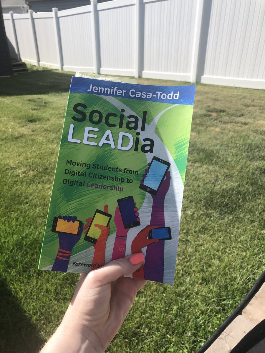 Taking some time to decompress after this week and finish off #socialleadia. I can’t wait to connect tomorrow. #RCSDconnect #SLRCSD