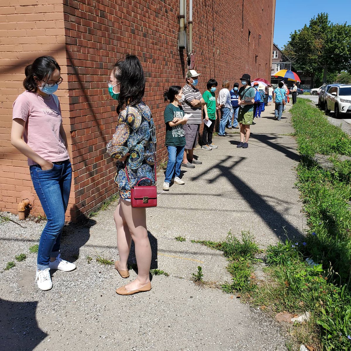 OCACleveland's tweet photo. It's important to get a complete and accurate count especially in communities of color hit hardest by #COVID19 Thanks to Ha Ahn Restaurant and @asiatowncle for the 100+ meals! #feedasiatown #CountCLE2020 #AAPI2020 #CountUsIn #CountCLE #CountUsIn2020 #EveryOneCounts #CountEveryone https://t.co/gDc60UhsXl