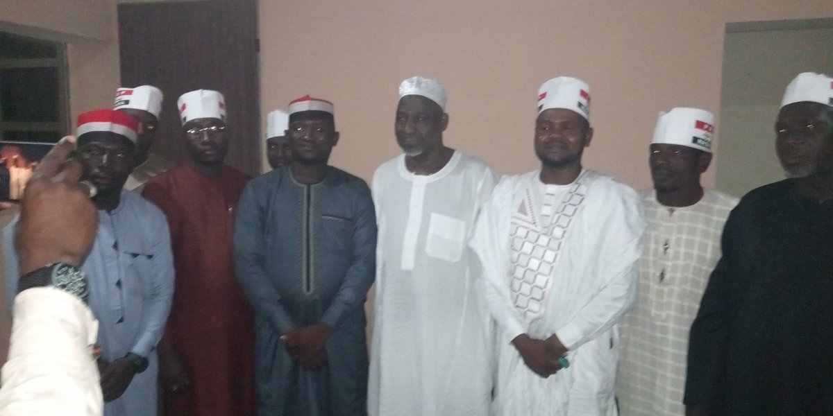 Nurarauln7's tweet photo. along with Some of our Political Associates nd frnds we paid a Sallah homage to Mal. @FBelloPRP OFR Nat. Chair. of Our Party, @prp_ng Chair. MBS Merch., Former MD/CEO Habib Bank, Intercity Bank, @UnityBankPlc , former MD Nig. Agric. Dev. Bank,etc , we had a fruitful discussion. https://t.co/S0H3yq7pkt