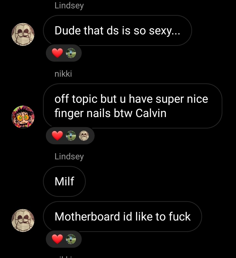 i think the big one is the drive/board that holds the rom and the small one is the battery/save file memory but thats just a guess. i think the lil bumps (c1, c2, c3, r1) are resistors but i have no clue what for. lol do sny of my followers know more abt hardware?