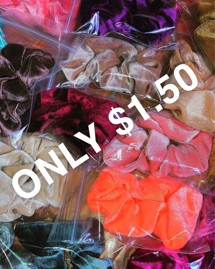 HoneyNotes_'s tweet photo. Get your colors TODAY before they sell out‼️🤤 https://t.co/tj0G1Xs8oO