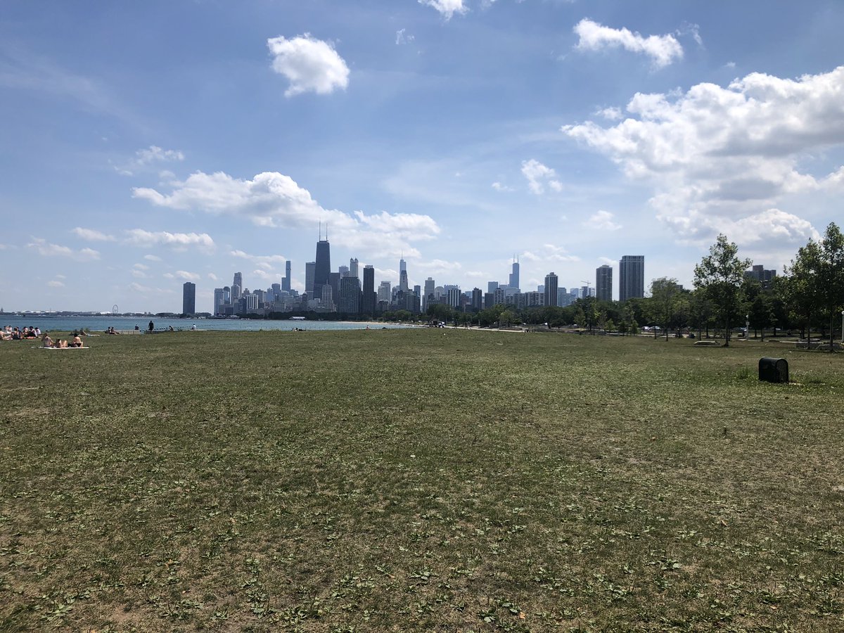 Out of downtown and heading north along the lakeshore path we have The Lakefront Green, venue #29. Only one show here for me and for most of us,  @umphreysmcgee. It was a beautiful night with friends and music and beverages, with the most scenic backdrop of the Chicago skyline. &ndash; bei  The Rocks at Fullerton Beach