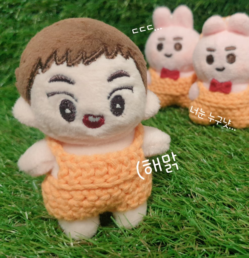 carrot_farm522's tweet photo. 🐰쪼사장's 보나스컷2

🐿앗농 칭구들 ㅇAㅇ🖐🏻
🐰...!? 누..누구냐 너눈...!

쪼장꾸들 옷을 이번엔 아가밍돌이에게 입혀봤슴닼ㅋㅋㅋㅋ약간 내복(?같은데 진짜 그래서 더 아가같지 않슴까ㅠㅠㅠㅠ 뒷모습 씹더규 ㅠㅠㅠㅠ https://t.co/05p8hxmo0D
