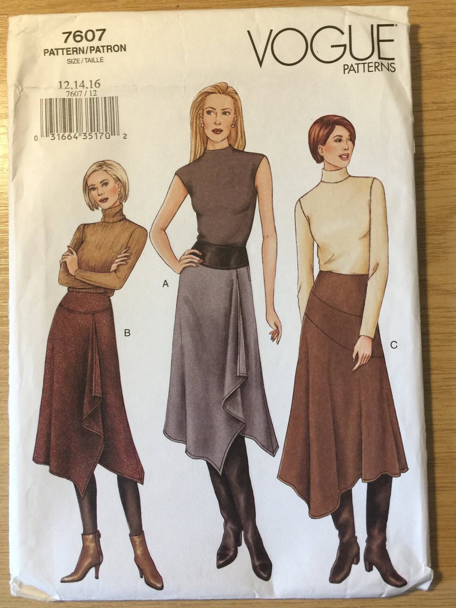 WatsonsVintage's tweet photo. TAKE A PEEK AT THIS FABULOUS VOGUE SKIRT PATTERN IN my #etsyshop: RARE Uncut 2002 'Vogue' Sewing Pattern No 7607 for Misses' Skirt in 3 Variations - In Sizes 12-14-16 #EasySewingPattern #SupplyPattern https://t.co/clE9ufJAEz #Vogue #SewingPattern #SkirtPattern #Sizes12-16 #Rare https://t.co/XIBItinM10