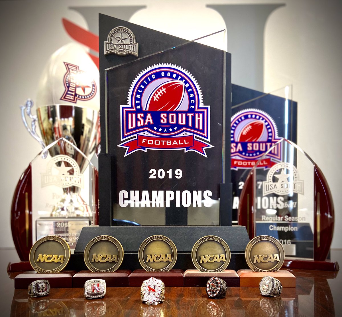 HawksFootball's tweet photo. We’re a pretty good football program... 👀⬇️ https://t.co/kR14DG3EOS
