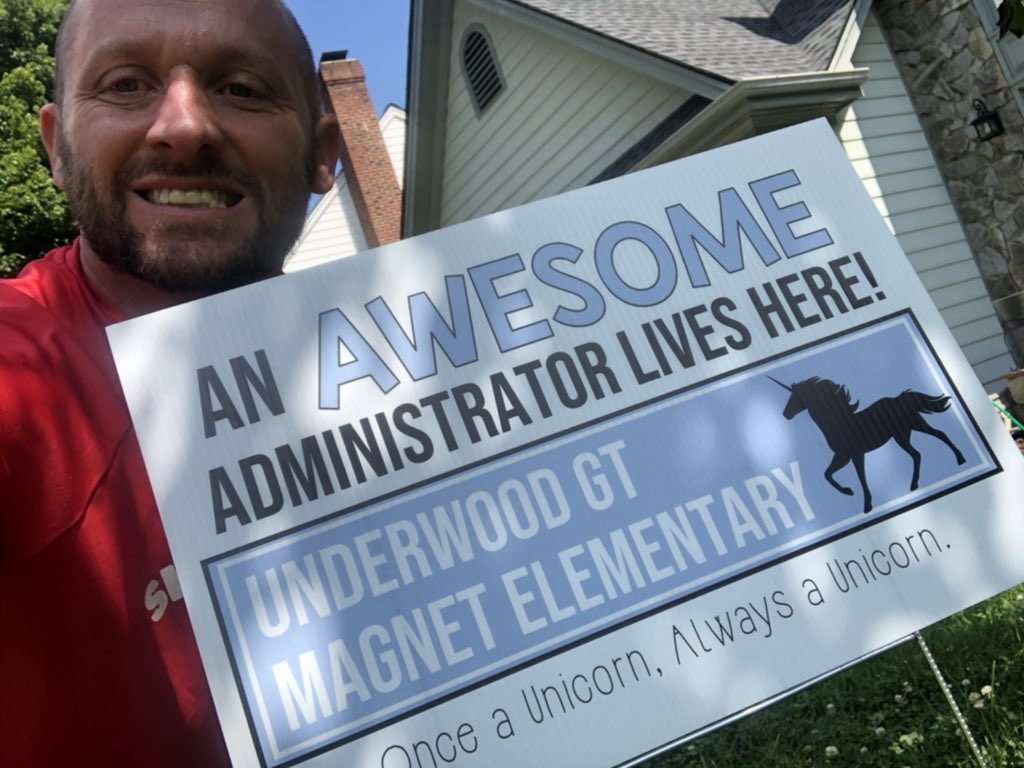 Great surprise today from @BottomsThirds &amp; <a href="/MsBunemann/">Olivia Bunemann</a> today. Excited to start the new year <a href="/underwoodgtm/">underwoodgtm</a> #onceaunicornalwaysaunicorn #missionPossible