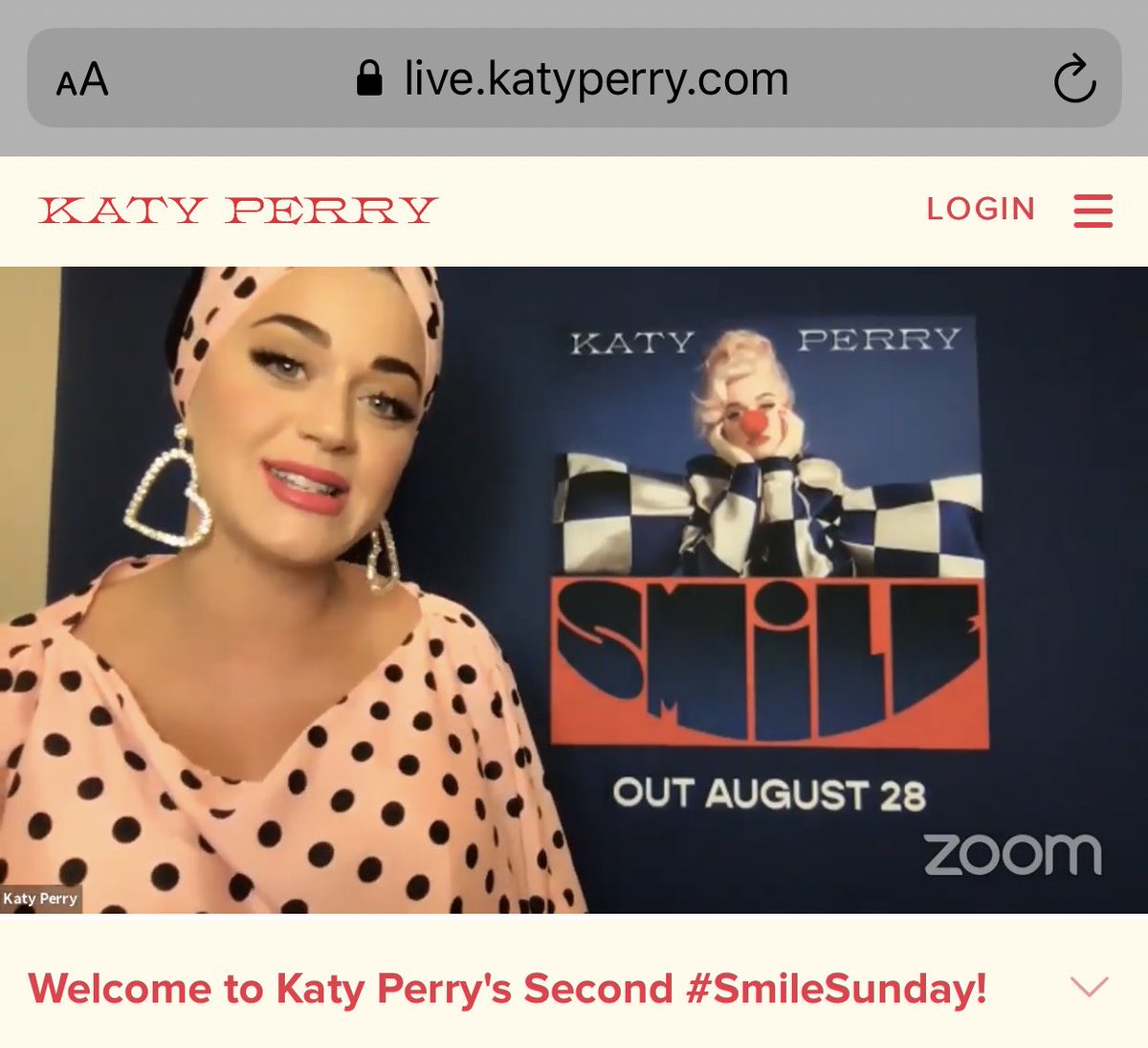 Time for the 2nd  #SmileSunday  @katyperry  #Smile