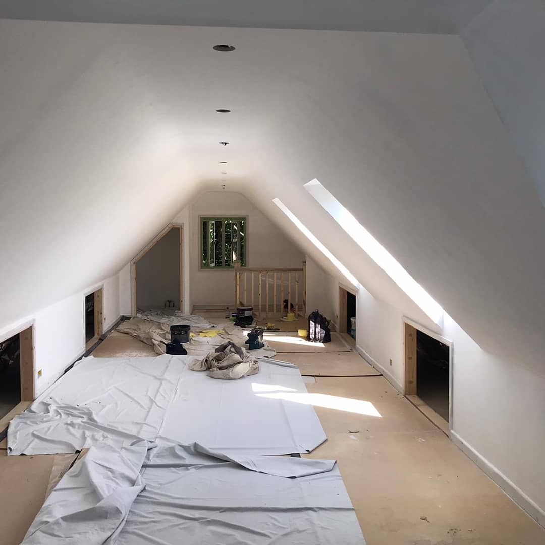 igarforth's tweet image. A few pictures of the work we are undertaking at the moment Alex is doing the gates
Kevin and Hannah on the Rookery Barn