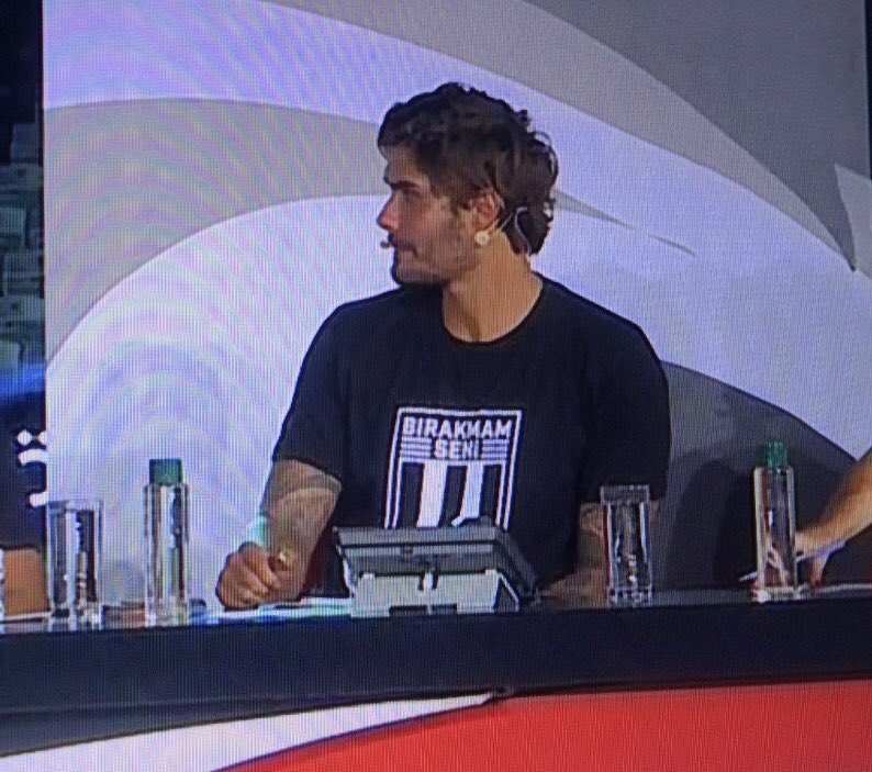 BIRAKMAM yazıp 1903’e gönderiyoruz ve attığımız smslerin sslerini tag ile birlikte bu tweetin altına atıyoruz #BırakmamSeni