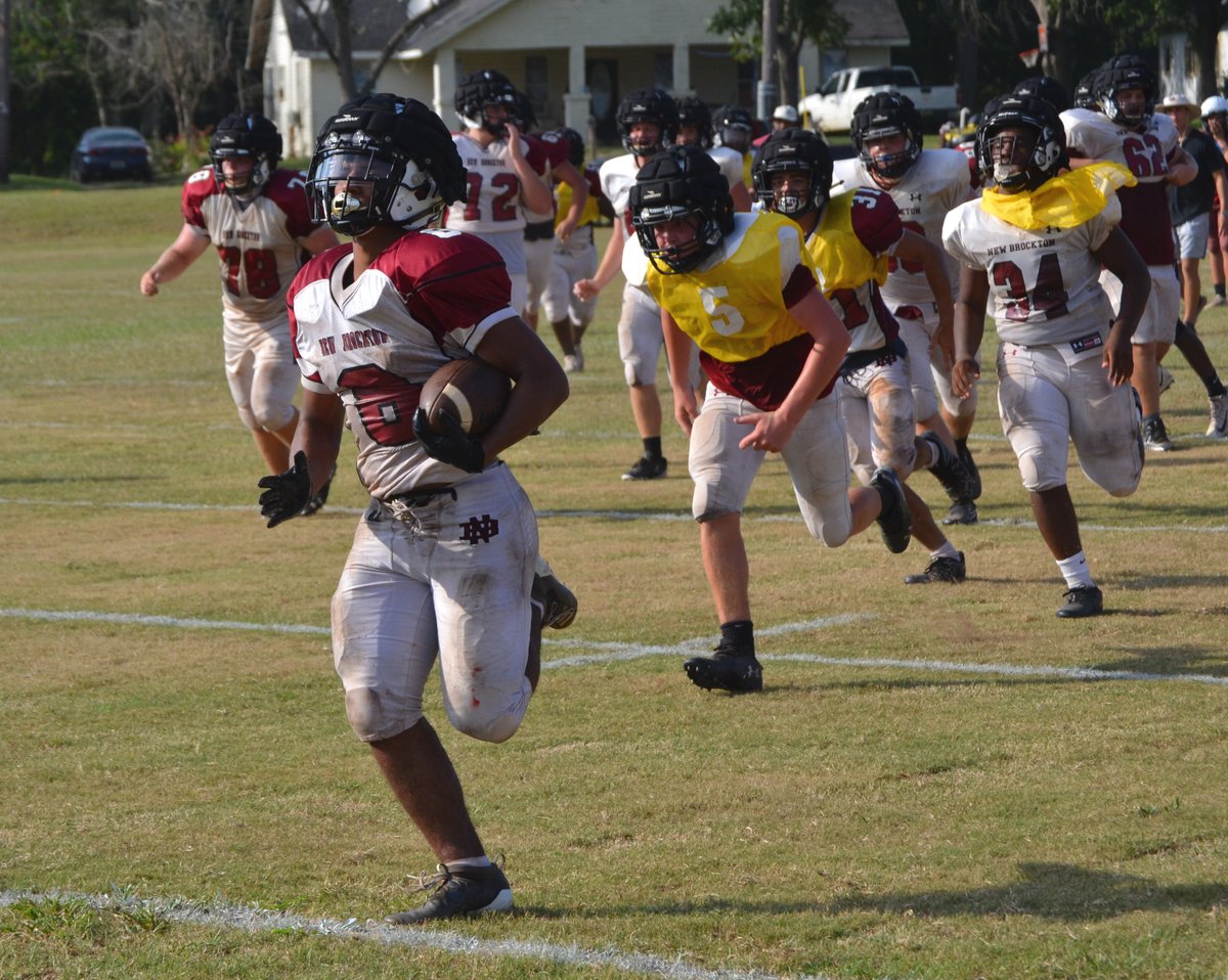 joshbmessenger's tweet photo. Shots from @NBHSFB https://t.co/QouwQiVKiT