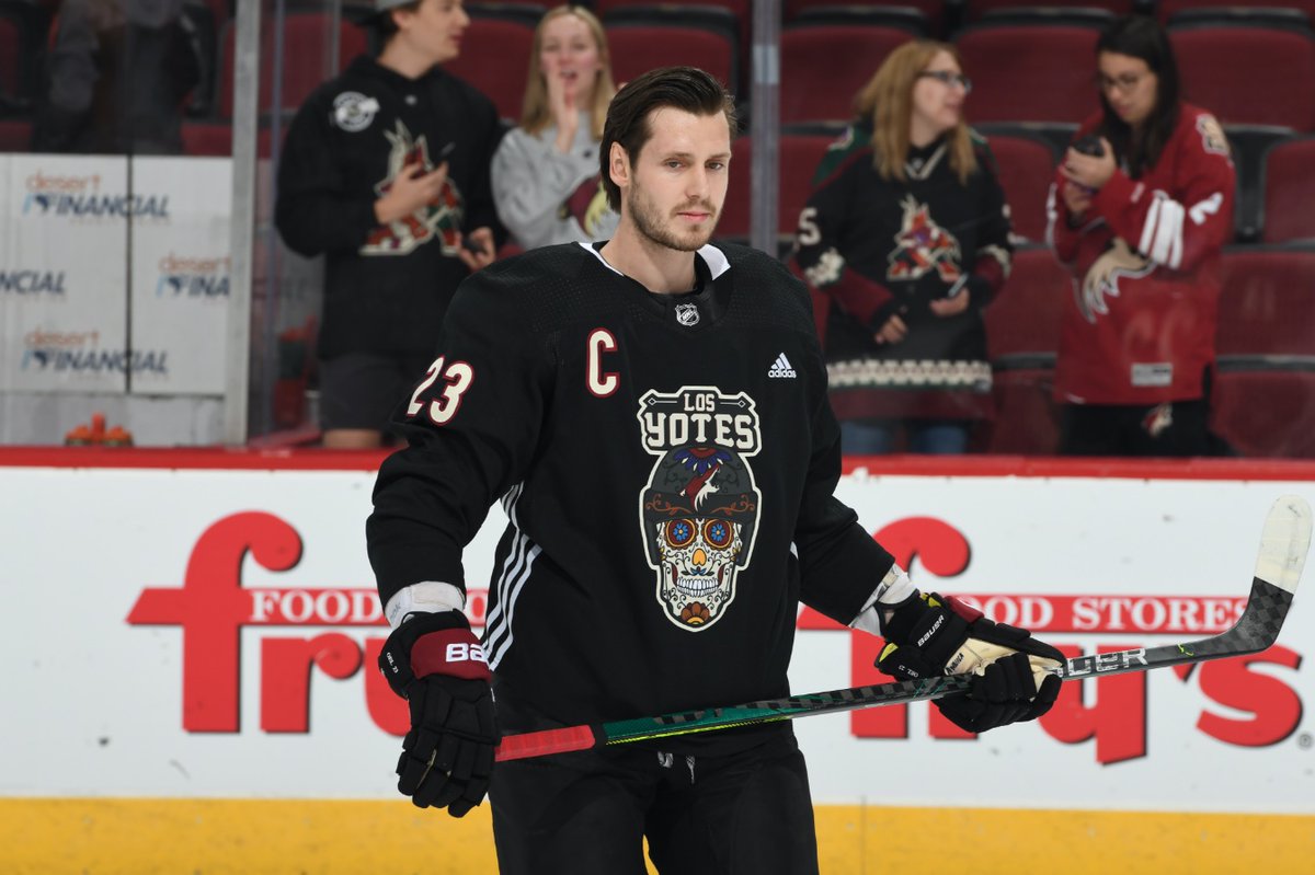 The Big Read: The Latinx community is a largely untapped opportunity in a state where it comprises about a third of the population. Coyotes owner Alex Meruelo &amp; president/CEO Xavier Gutierrez hope to change that through an authentic, grassroots approach. 
azcoyotesinsider.substack.com/p/the-big-read…