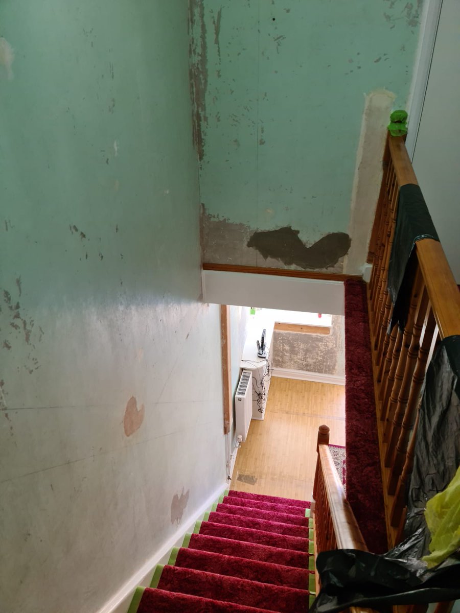 igarforth's tweet image. Rob is stripping and preparing this jall, stairs and landing ready for re papering.