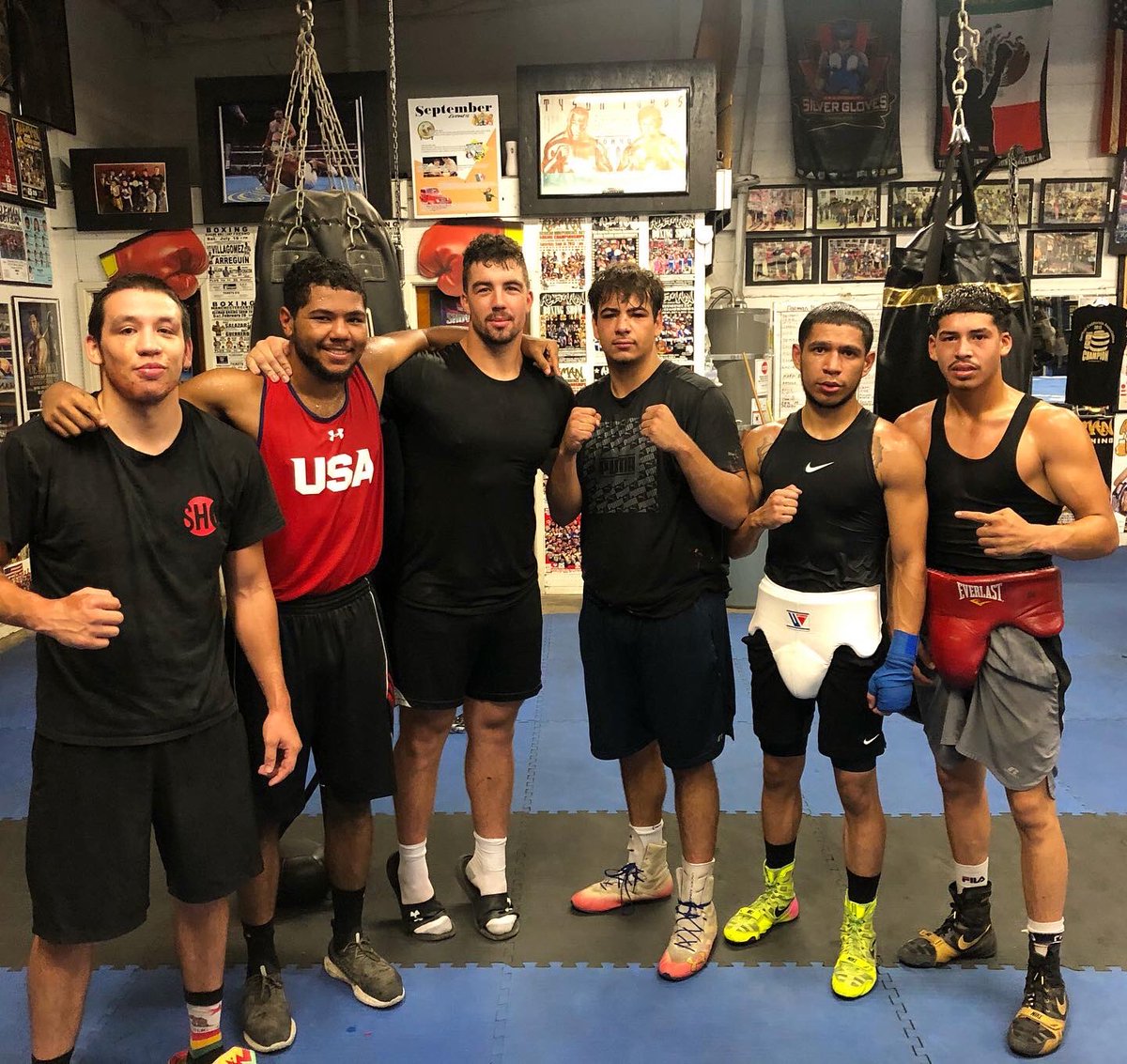 A couple @usaboxing @teamusa 2021 Olympians, Richard @theerichardtorrez 201+ &amp; Darius @dariusfulghum 201 came over to the gym for some sparring with Jett @boxerblackwell &amp; Marc <a href="/madmarcos559/">Marcos Hernandez</a> and Osmel @boxer_avila &amp; Aaron <a href="/gifted/">(;¬_¬)</a>.ac got some rounds with each other too.