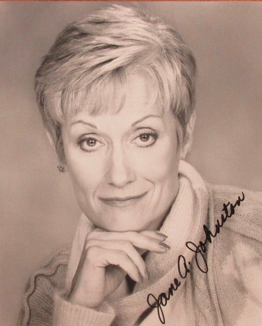 LS_Broadway's tweet photo. 2/ On the right is Jane A. Johnston (b. August 4, 1934), who was in the #Broadway cast of #COMPANY and movies such as WITCHES OF EASTWICK! 

#theatre #actors #missingBroadway #documentary #LeonardSolowaysBroadway https://t.co/JOQek4HQSd