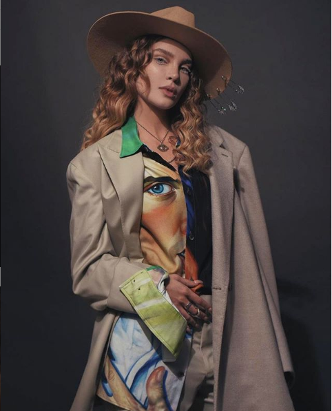 aguschucho's tweet photo. Tu eres la historia mas bonita, que el destino escribio en mi vida @belindapop @FANYLOQUESOY @flowercita05 @OBNoticiasOfi #TeamBelifans #TeamBelinda #Belifans #Perfeccionhumana ๐คฉ๐๐ฅฐโค๏ธ๐๐ค https://t.co/1Y8AMxIouk