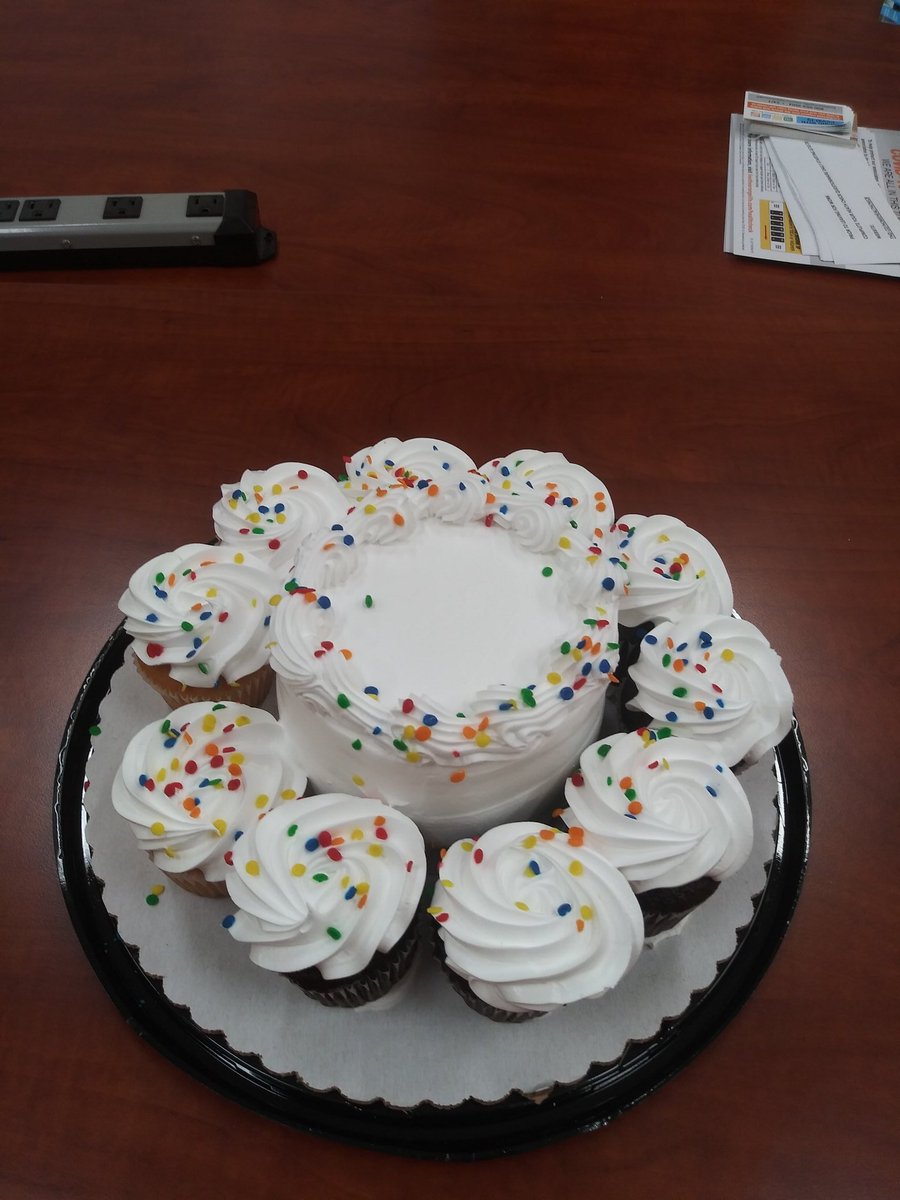 THDDenice's tweet photo. Going to miss my #2758 Orange family! Thank y'all for everything, shaping my future, and having faith in me! On to #0238 and my new Orange family! https://t.co/HG0xjdtydU