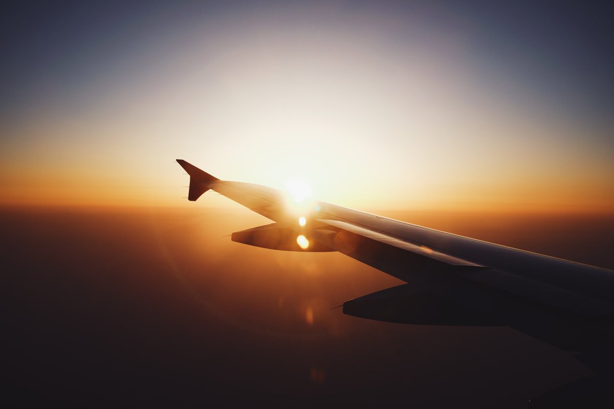 AnabelGarbet's tweet photo. Amig@s viajer@s, estamos renovando @VolemosAr  ¿Me ayudan con esta breve encuesta? ✈️ 
👇
>>https://t.co/jeVROlxKho

¿Conocés otr@s viajer@s? ¡Compartiles! https://t.co/VPnz4XwmJF