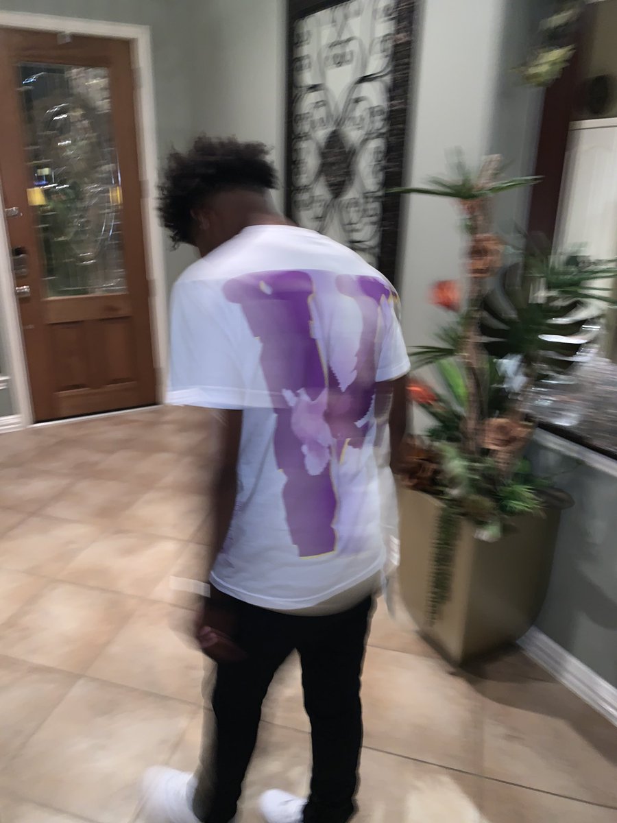 1bbdee's tweet photo. Pop It on Em Cause I know they watching... #AC32 #LLB5 #BB5L☔️💫 https://t.co/gocMlp6jtj