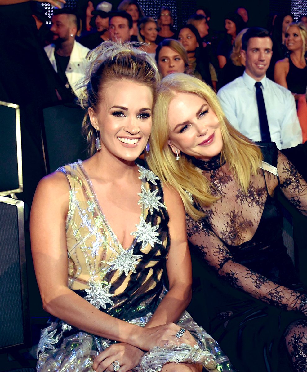 Carrie Underwood and Reese Witherspoon as each other, a thread: