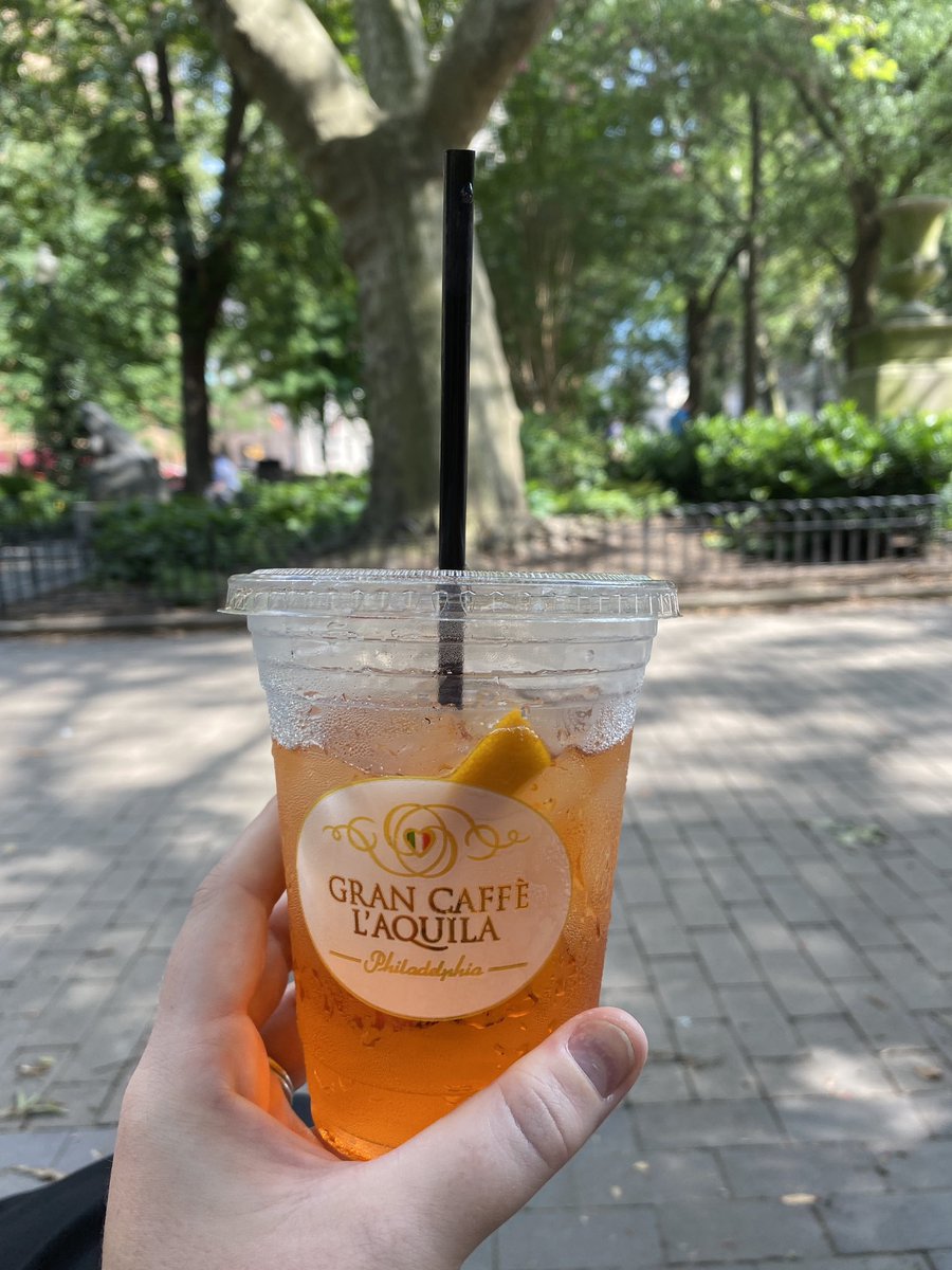acreynolds26's tweet photo. Dressing up for literally no reason, a to go aperol spritz &amp; my First Lady’s podcast in Rittenhouse Square. Having myself a DAY https://t.co/8veC8guZ4V