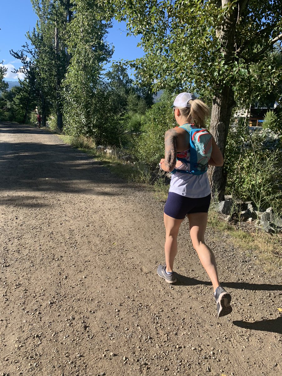 keeprunningkris's tweet photo. Finished my last 21.1 K of my 100K #runwithrivs challenge! Was a hot one in Kelowna but the Mission Creek is always awesome for some shady relief and easy on the joints! #runforrivs #prayingwithmyrunningshoeson #runstreak #day253 #kelowna #vacation #calgaryrunner #canadianrunner https://t.co/ezPKIdaZiH