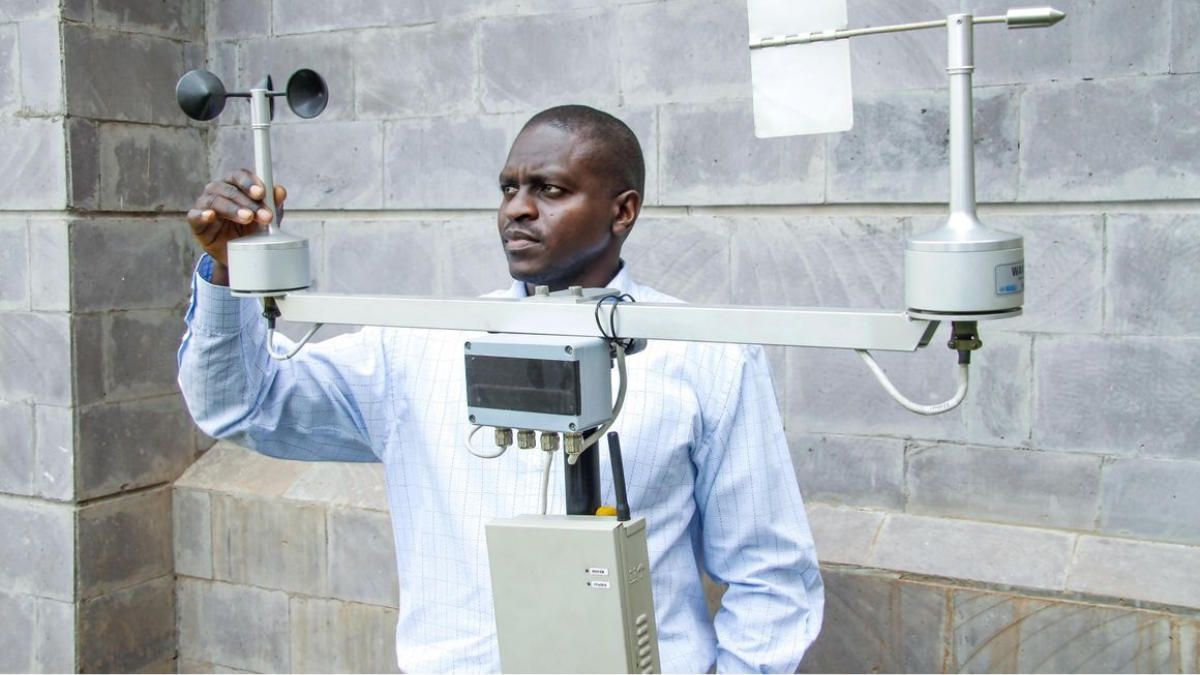 arantec's tweet photo. Automatic weather stations, a tool to improve agricultural productivity https://t.co/q0yAxtvoR7 @dailynation #usefultech #agriculture https://t.co/G2DfGAKyOp