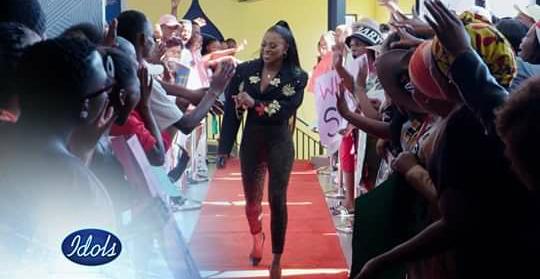 The Beautiful @DJZinhle joined the show Today @IdolsSA 💃💃💃💃💃💃💃💃💃💃💃💃💃💃💃 You know what God love us all #Zeenation okwakobani nje ukuthi njalo uma uvula u198 uzobona uZinhle ❤❤❤❤❤❤ You know what I'm over the moon 🙌🙌🙌 Jesus Thank you 🙏 Number 1 Female DJ 🥰 https://t.co/2hlv9gV9uw