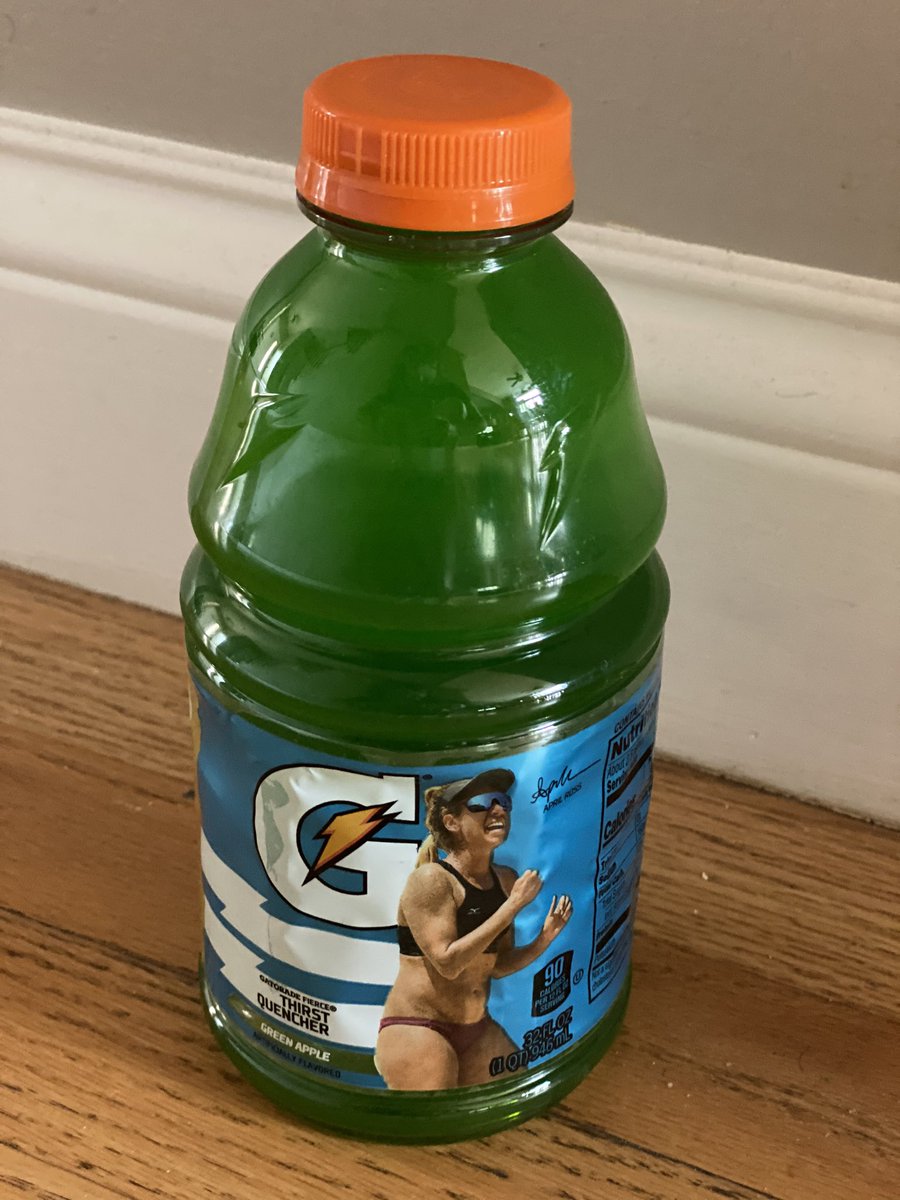 srice514's tweet photo. Finally found ONE @AprilRossBeach Gatorade, and I love this flavor! https://t.co/7JvnveF3tm