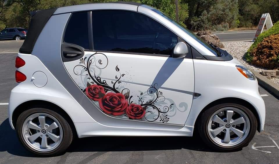 CorgiLady1's tweet photo. My 2013 Smartcar Fortwo. North Highlands, Ca. Anita Morrison #heyrut https://t.co/zdFHtDMdZe