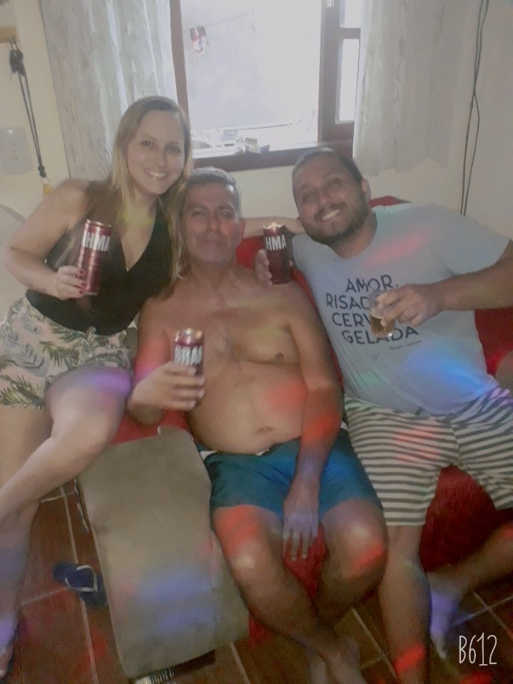 Hagatha15's tweet photo. @zecapagodinho #ZecaPagodinho 
#DiaDosPaisBrahmaLive 

Feliz dia dos pais! https://t.co/61TDjgX2d7