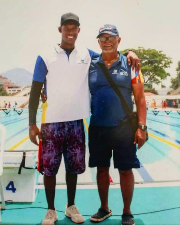 natacionvalle's tweet photo. Leonardo García,  junto a su hijo Joel, ambos entrenadores de selecciones Valle de Natación. 
¡Paz en su tumba! https://t.co/kVN5ZOoDeV