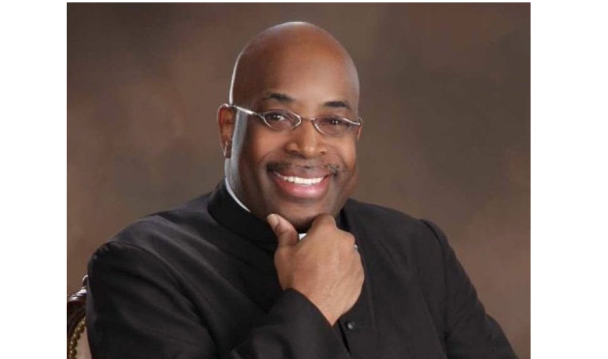 NICK SHERMAN EDWARDS JR., 59, School principal and pastor, Detroit, Michigan died from  #COVID  @realDonaldTrump  @GOP  @BetsyDeVosED  https://www.freep.com/story/news/local/michigan/2020/07/26/educator-pastor-and-leader-died-covid-19-complications/5435453002/