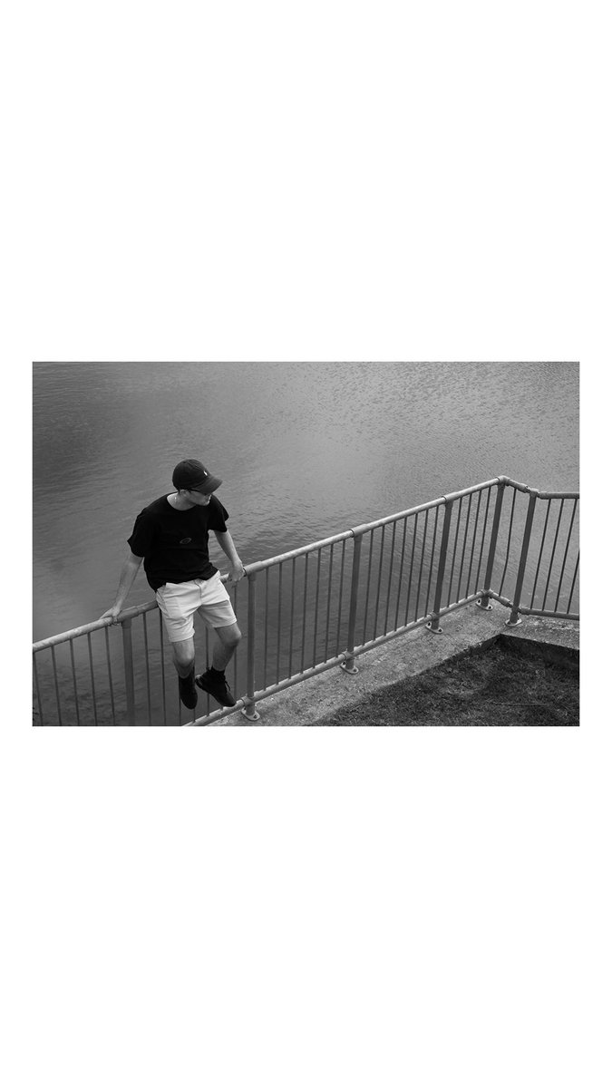 kitsvisuals's tweet photo. Euan 

#canon #dslr #digital #portrait #photography #portraitphotography https://t.co/ZVN3SSW12Z