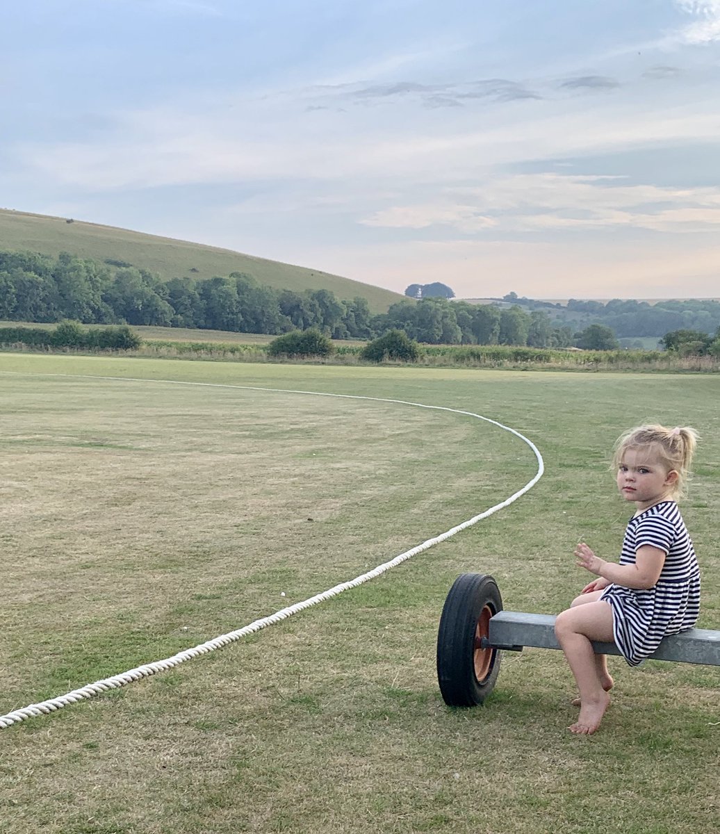 Webbers12's tweet image. All you do is cricket cricket cricket daddy 🏏🥰😎