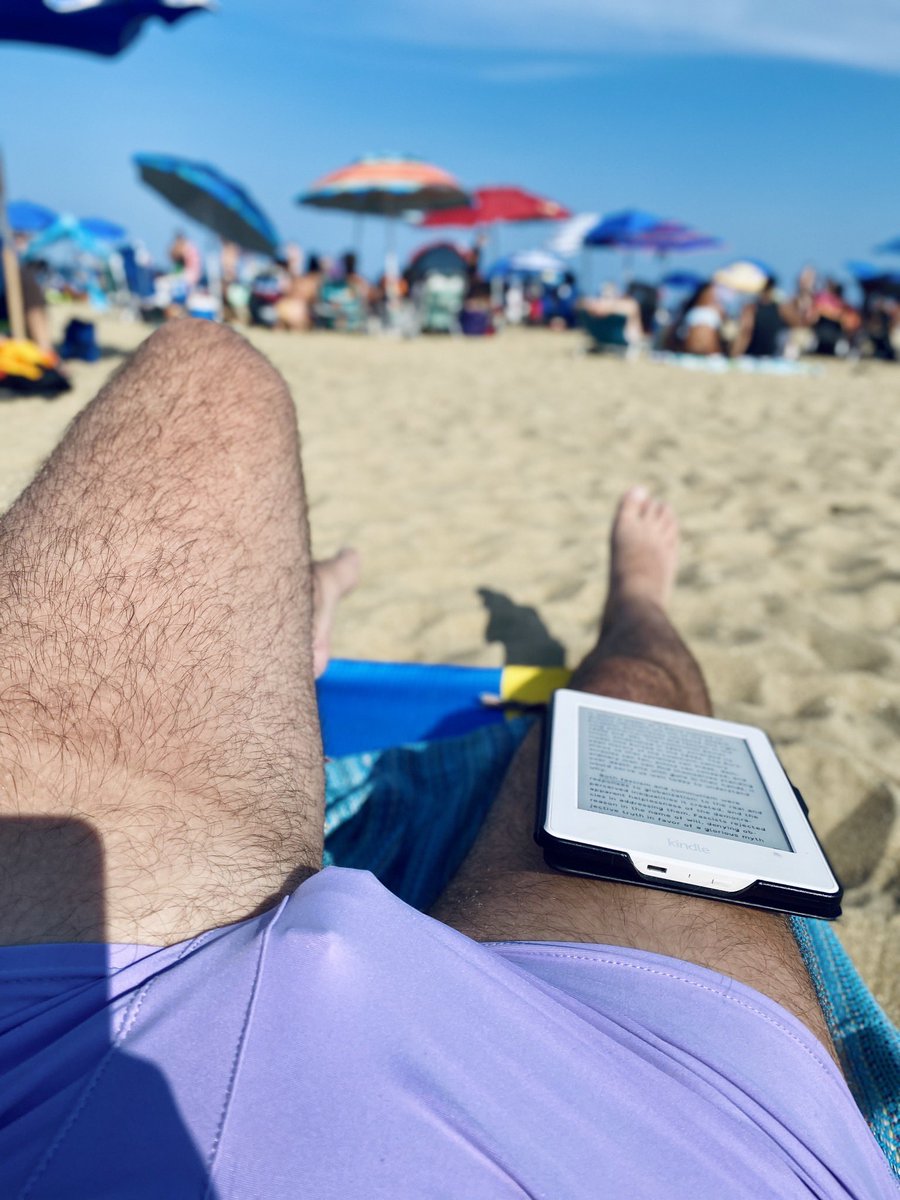 CagedOtter's tweet photo. I get asked sometimes if I get self conscious about my cage bulge showing in public. Well, in 90% of my clothes it’s barely noticeable, and here at its most obvious, people only notice if they’re deliberately looking at my dick. And if they’re doing that, they deserve to know https://t.co/e3hkGSyI8e