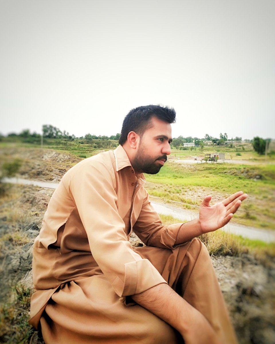 QamarZamanJatt's tweet photo. اپنی وفاؤں کا حساب نہیں چاہیے اب
اپنے دھوکےسنبھال کر چلتے بنیے!
قمرزمان
#poetrycommunity #urduquotes #motivation #atitude #atitudequotes #jatt #jattlife #jattlifestyle #jattattitude #amazing #landscapephotography #village #pendu #purelove #punjabi #pakistan #islamabad #trulove https://t.co/RJMoAkMYSe