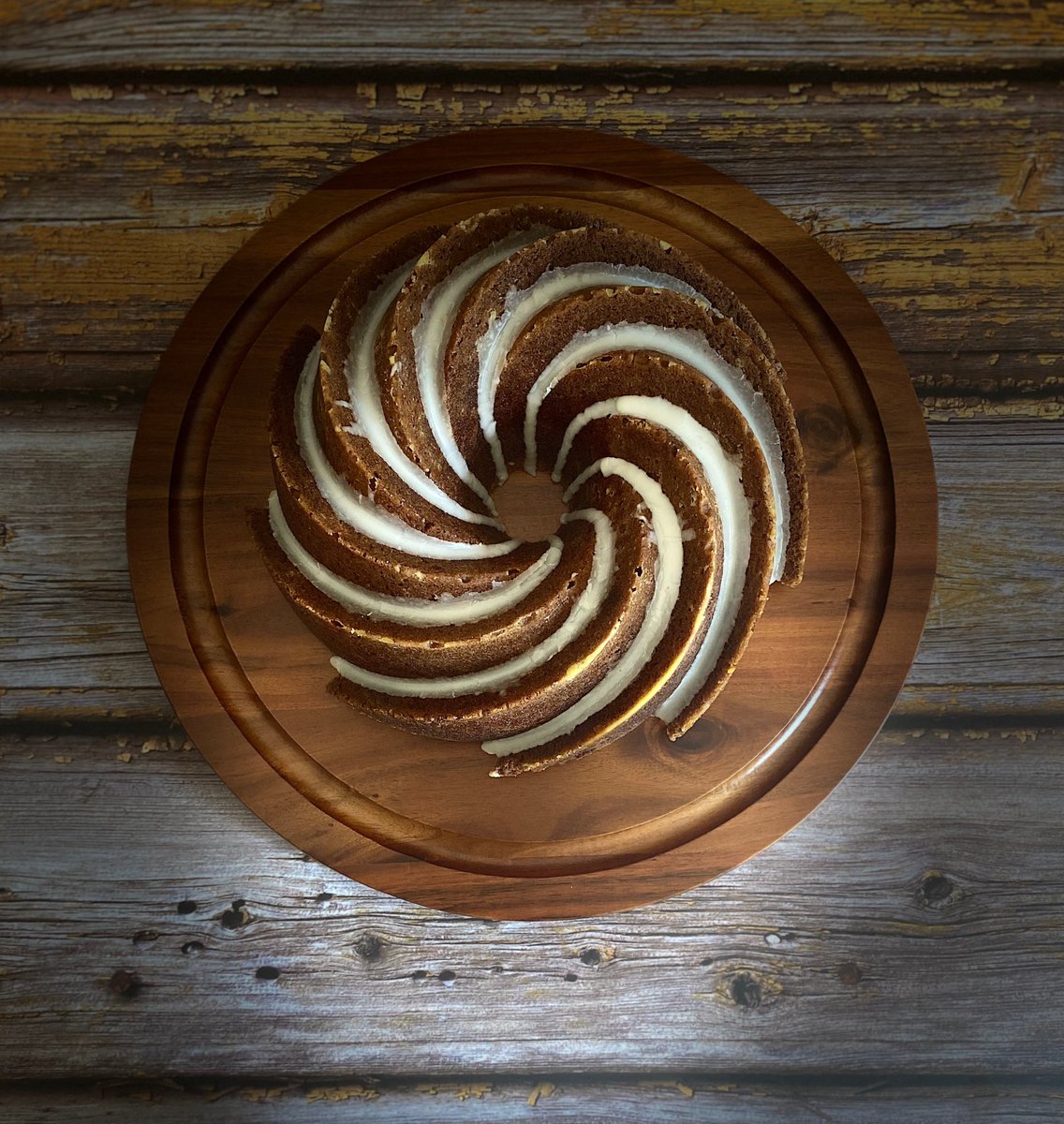 NYChick09's tweet photo. I feel like baking found me on a path I had gotten lost on. 💋
Carrot Spice Bundt Cake w a Cream Cheese Center. #baking #baker #cake https://t.co/38w69QTSjW