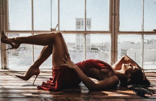 𝖳𝗈𝖽𝗈𝗌 𝗍𝖾𝗆𝗈𝗌 𝗉𝗈𝗋 𝗈𝗇𝖽𝖾 𝗌𝖾𝗋𝗆𝗈𝗌 𝖽𝖾𝗌𝗉𝗋𝖾𝗓𝗂𝗏𝖾𝗂𝗌. 𝖢𝖺𝖽𝖺 𝗎𝗆 𝖽𝖾 𝗇𝗈𝗌 𝗍𝗋𝖺𝗓 𝖼𝗈𝗇𝗌𝗂𝗀𝗈 𝗎𝗆 𝖼𝗋𝗂𝗆𝖾 𝖿𝖾𝗂𝗍𝗈 𝗈𝗎 𝗈 𝖼𝗋𝗂𝗆𝖾 𝗊𝗎𝖾 𝖺 𝖺𝗅𝗆𝖺 𝗅𝗁𝖾 𝗉𝖾𝖽𝖾 𝗉𝖺𝗋𝖺 𝖿𝖺𝗓𝖾𝗋.