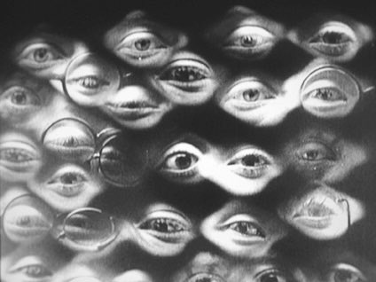 ddoniolvalcroze's tweet photo. NOTHING BUT TIME (1926) dir. Alberto Cavalcanti 
SPELLBOUND (1945) dir. Alfred Hitchcock 
METROPOLIS (1927) dir. Fritz Lang https://t.co/ASKVr8Z9x3