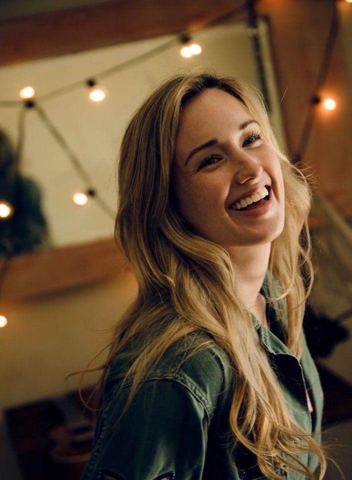 Happy birthday to the excellent Ashley Johnson !  