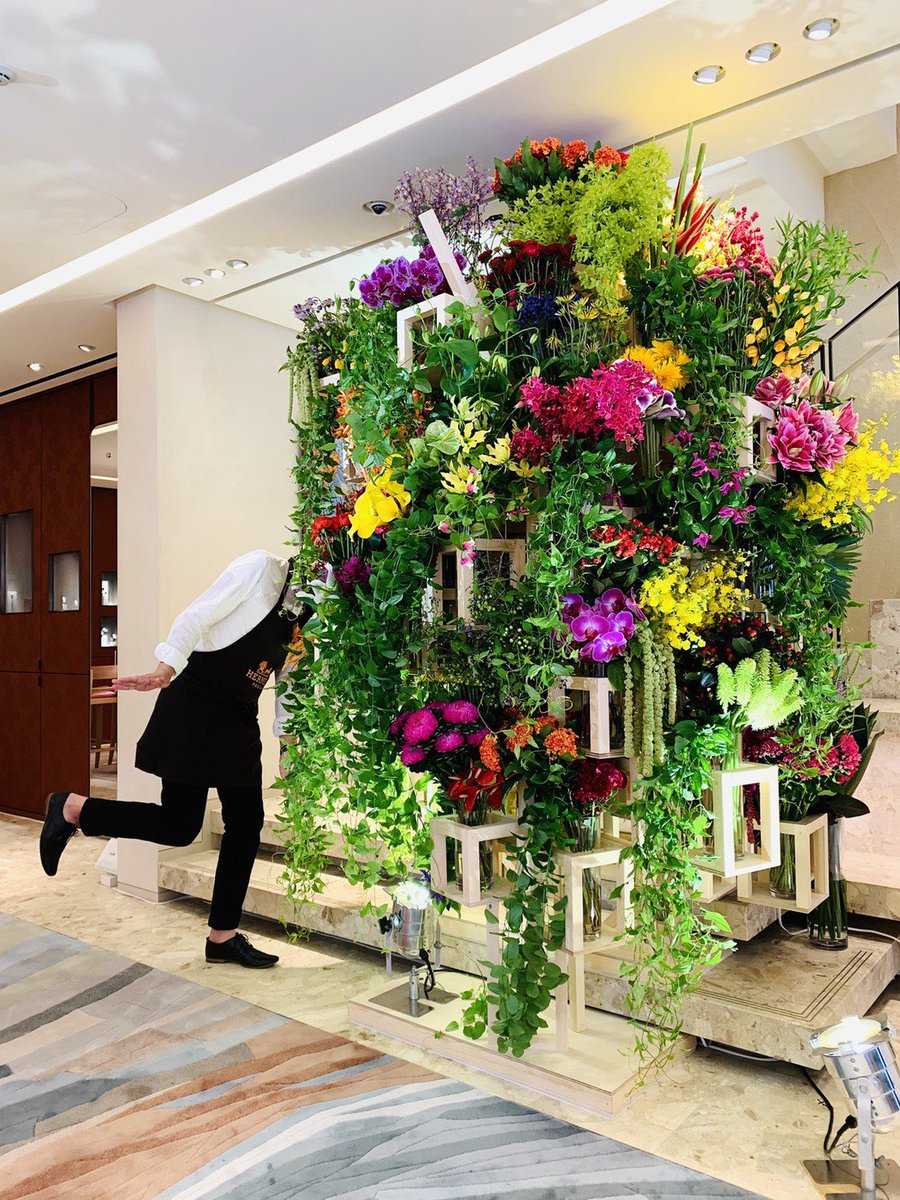 Azuma Makoto Flower Installation For Hermes Marunouchi Renewal Open Amkk Amkkproject Makotoazuma Azumamakoto 東信花樹研究所 東信 Jardinsdesfleurs Shiinokishunsuke Flowerart Flower Flowers Hermes エルメス エルメス丸の内 Azuma Makoto Flower Installation For Hermes Marunouchi Renewal Open Amkk Amkkproject Makotoazuma Azumamakoto 東信花樹研究所 東信 Jardinsdesfleurs Shiinokishunsuke Flowerart Flower Flowers Hermes エルメス エルメス丸の内
