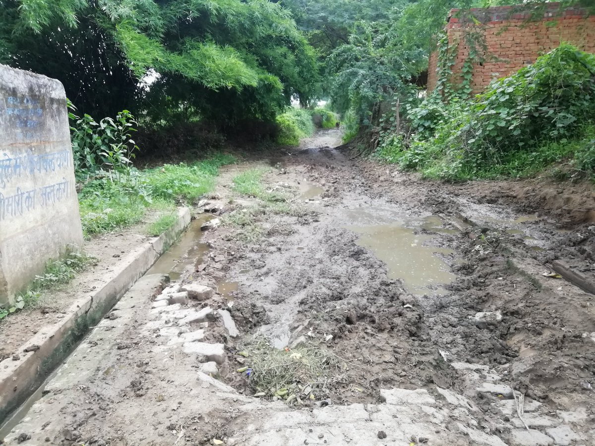 imasendrasingh's tweet photo. जनपद के घाटमपुर ब्लॉक की ग्राम पंचायत गढोलामऊ में प्रधान-पति की गुंडागर्दी और भ्रष्टाचार की जांच कर उसके विरुद्ध विधिक कार्यवाही करने की कृपा करें!
@CommissionerKnp @DMKanpur https://t.co/00Zqgoar4d