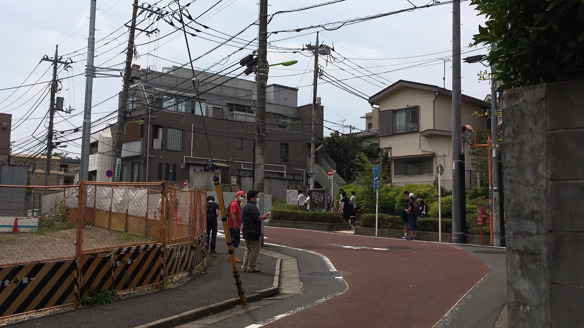 画像 新型コロナウイルス感染防止およびクラスター発生防止 近隣住民への配慮の観点から野獣邸へのお参り自粛をお願いしましたが 残念ながらお参りへ行ってしまった方がいらっ まとめダネ