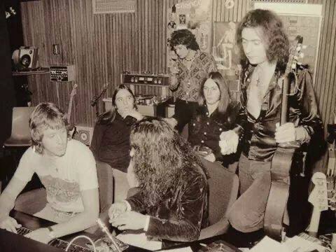 RIP Martin Birch. Legendary producer of countless albums by Black Sabbath, Rainbow, Deep Purple, Whitesnake, Iron Maiden &amp; more.

"My thoughts &amp; prayers go out to his wife Vera &amp; his daughter Haley. He was a genius producer &amp; a very dear friend of Ronnie’s. May he RIP"- Wendy Dio