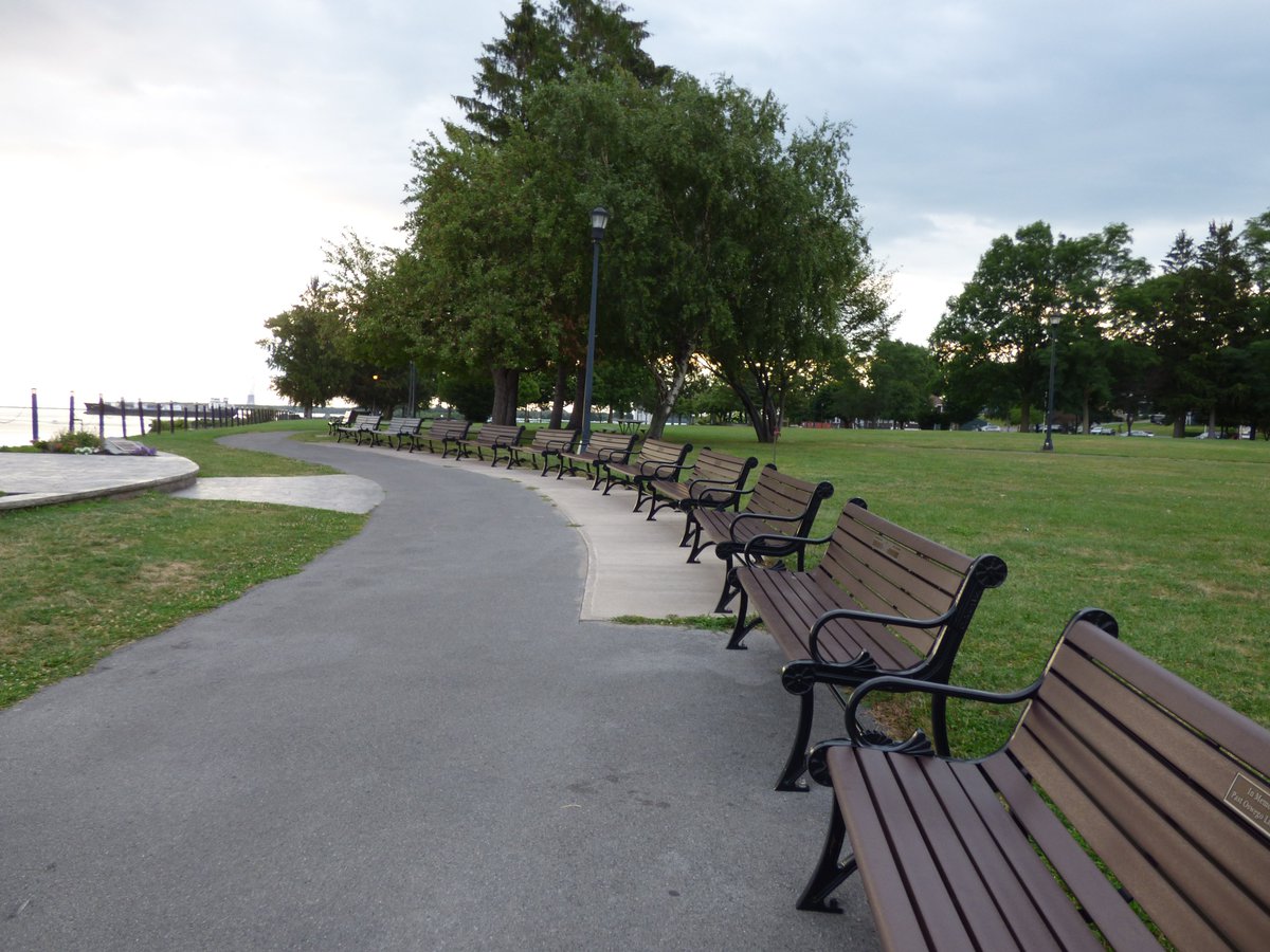 In28Days's tweet image. #SundayMorningWalk @DailyHashtag1 
Waterfront walk